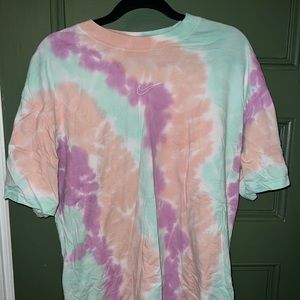 TYE DYE NIKE TSHIRT